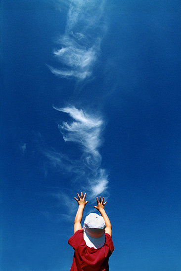 author: paulo rodrigues
title: Cloud Whisperer
