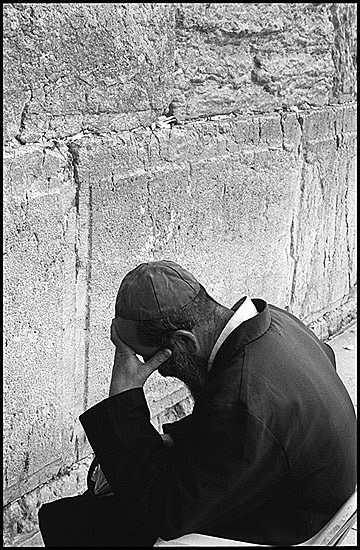 autor: Patrick Tombelle
título: At the Wailing Wall, Jerusalem