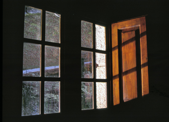 autor: paulo rodrigues
t&iacute;tulo: Aberta ao Mundo